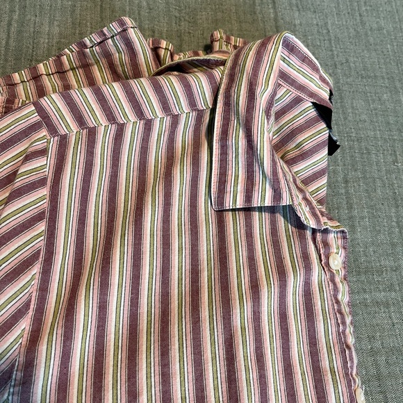 Volcom Classic Fit Button Down Shirt - Picture 3 of 3